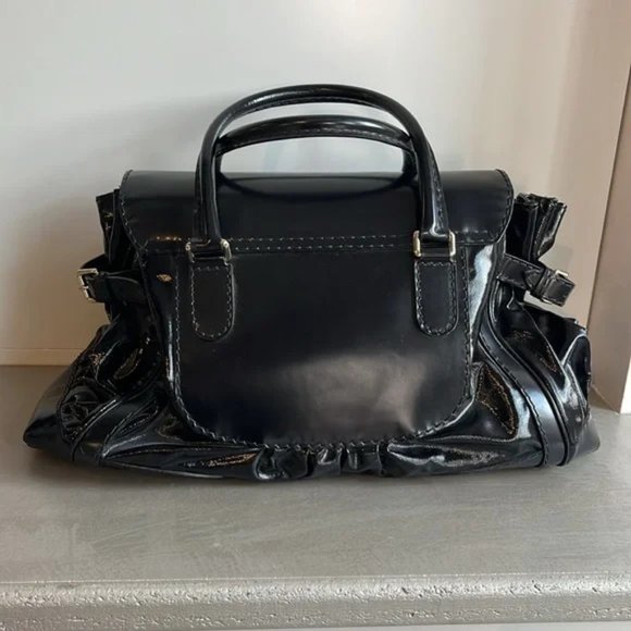 Gucci Large Queen Black Dialux Coated Canvas Tote - Picture 3 of 14